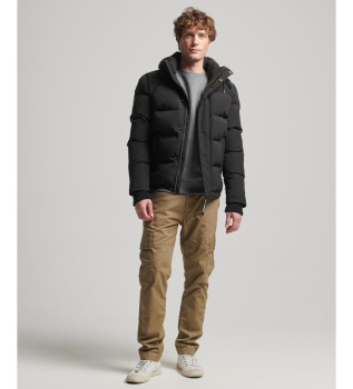 Everest Quiltad jacka med huva svart