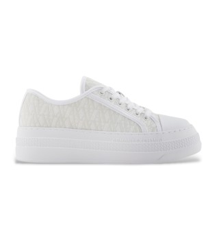 White logo trainers