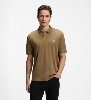 Polo Marca marrom