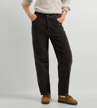 Larissa grey trousers