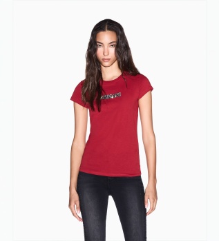 Camiseta Up For Party con pedrería rojo