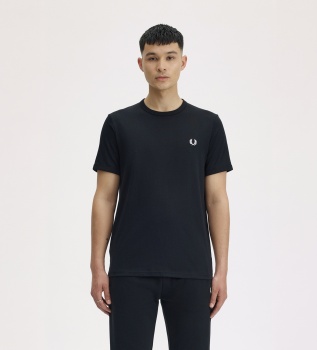 Camiseta Ringer negra