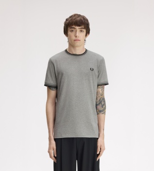 Camiseta Twin Tipped gris