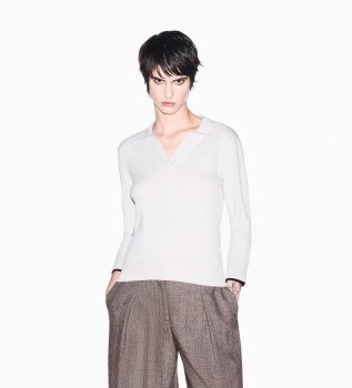 Polo in maglia con scollo a V beige
