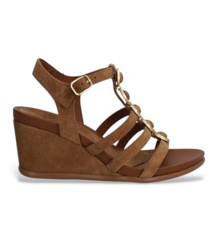 Yara brown leather wedges