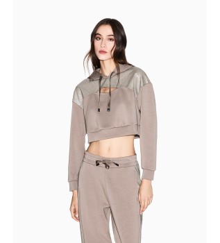 Short sweatshirt with brown cut