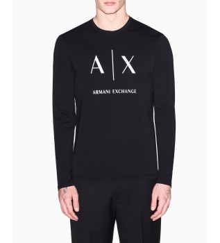Black long sleeve t-shirt