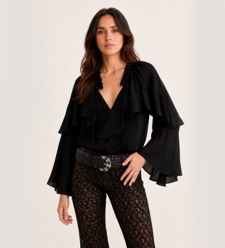 Betty black blouse