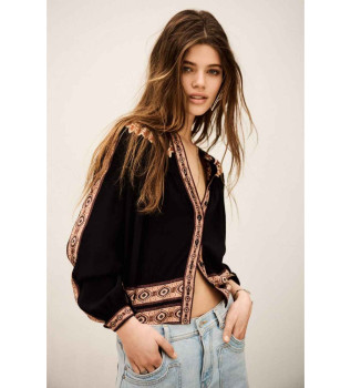 Printed loose shirt
Black Valda