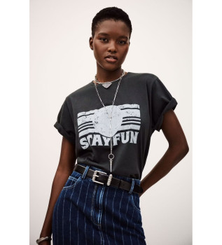 Maglietta nera di Reese