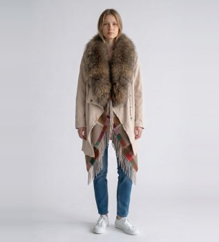 Dobbelt beige frakke