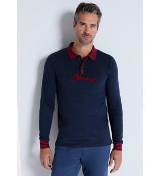 Kurzrmeliges Poloshirt mit marineblauem Jacquard-Kragen