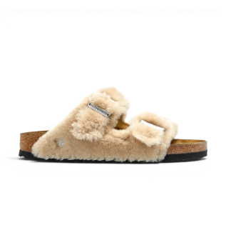 Rizona Shearling Rivet Logo Sandalen (Regular Fit) beige