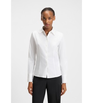 Dopasowana koszula w kolorze białym
