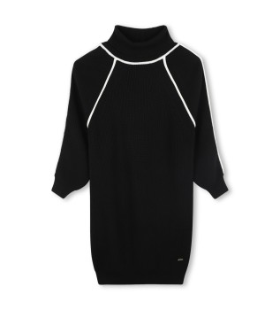 Prikupna črna obleka