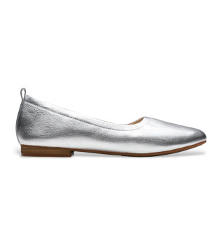 Fawna Miękkie baleriny ze srebrnej skóry