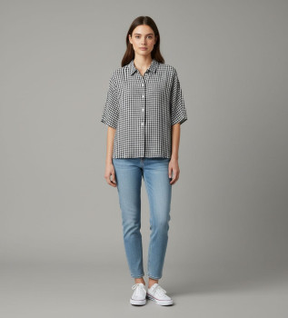 Camicia nera Vichy di Melaniaalf