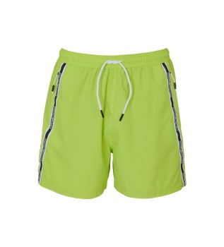 Maillot de bain vert pour la plage