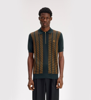 Polo de malha com painel texturizado verde escuro