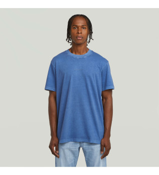 Prebarvana majica z ohlapnim središčem prsnega koša