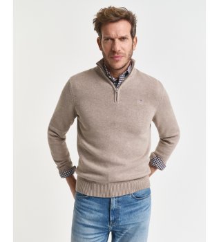 Casual beige cotton half-zip sweater