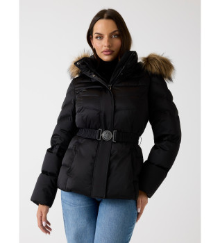 Prešita puhovka črna