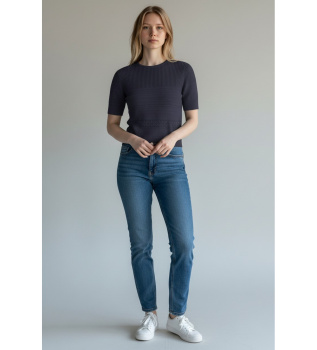 Sweter rozpinany
granatowy