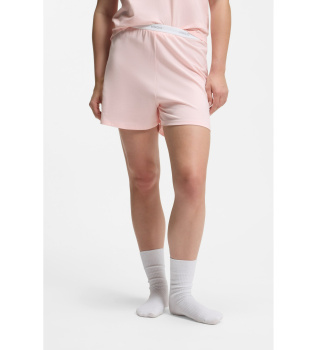 Logo szortów na pasku w kolorze różowym