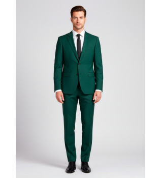 Costume vert d'Arti Hesten