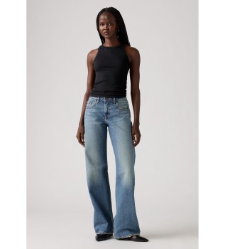 Jeans blu larghi e bassi