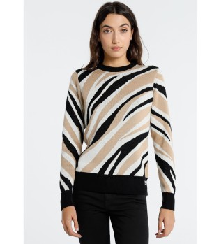 122602 Animal Print Sweater