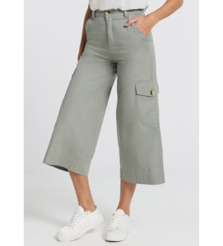 Cargo trousers green