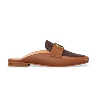 Zuecos Mckenzie de piel con logotipo marrón
