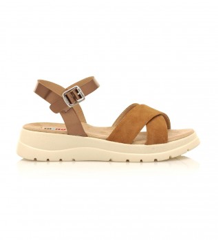Buy Mustang Brown strappy sandals