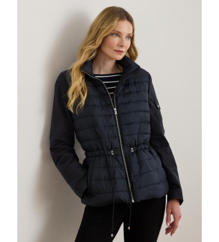 Quiltet jakke med navyfarvet tragtkrave