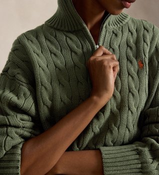 Pull en coton à torsades vert