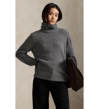Pull en laine à col roulé gris