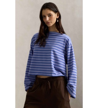 Blue T-shirt with stripes and boat neck