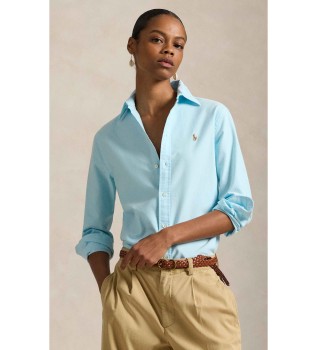 Chemise bleue emblématique