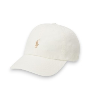 La icónica gorra de chino de algodón blanco
