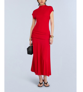 Gwen r�d kl�nning