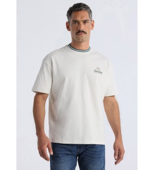 Contrast white T-shirt