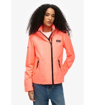 Chaqueta cortavientos con capucha Mountain coral