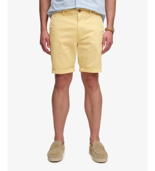 Pantalón Corto Premium Regular Chino amarillo
