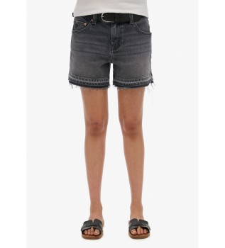 Short noir  taille moyenne