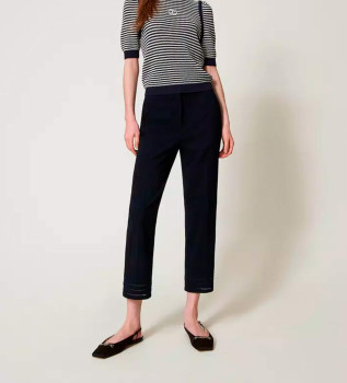 Pantalon droit avec broderie marine