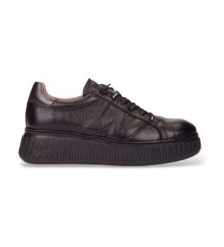 Sneakers in Pelle Xfly 01 Nero