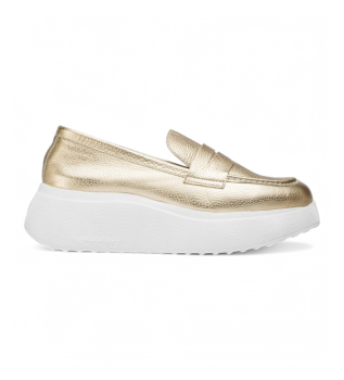 Estela gold leather loafers