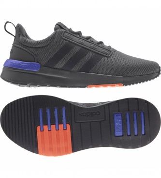 sapato preto adidas