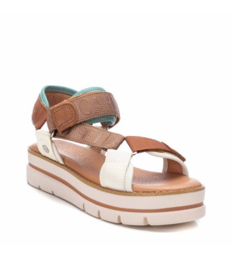 Carmela Brown leather sandals